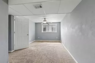 1204 E Park Hills Dr, Appleton, WI 54915 - Photo 34