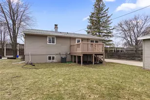 1204 E Park Hills Dr, Appleton, WI 54915 - Photo 48