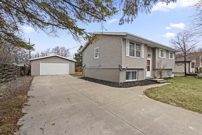 1204 E Park Hills Drive, Appleton, WI 54915 - Photo 52