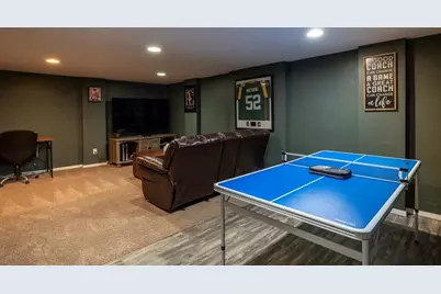 1131 Honeysuckle Lane, Neenah, WI 54956 - Photo 18