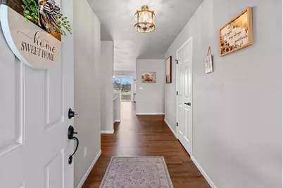 1221 Velsen Road, Green Bay, WI 54313 - Photo 2