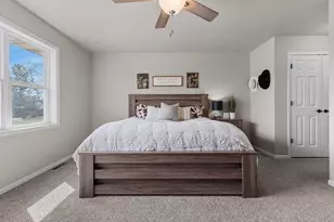 1221 Velsen Rd, Green Bay, WI 54313 - Photo 20