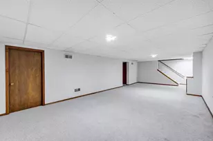 2121 Rose Frances Ct, Green Bay, WI 54311 - Photo 22