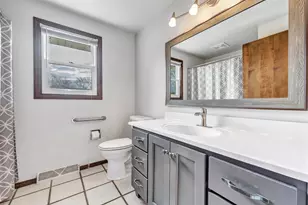 2121 Rose Frances Ct, Green Bay, WI 54311 - Photo 18