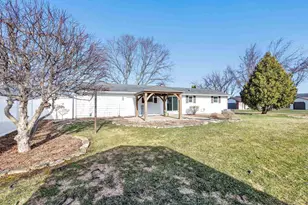 2121 Rose Frances Ct, Green Bay, WI 54311 - Photo 26