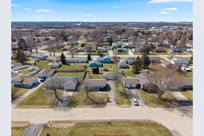 1146 Redwood Lane, Menasha, WI 54952 - Photo 54