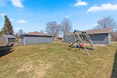 1146 Redwood Lane, Menasha, WI 54952 - Photo 46