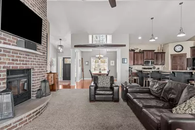 3366 Harbor Bay Road, Oshkosh, WI 54901 - Photo 10