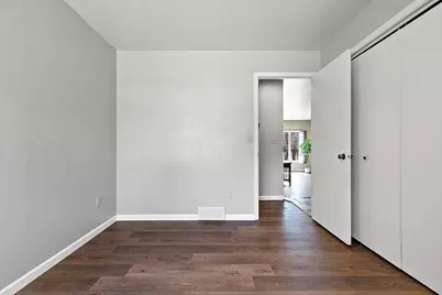 2763 S Memorial Drive, Green Bay, WI 54313 - Photo 20