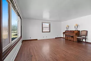 1714 Lilac Ln, Green Bay, WI 54302 - Photo 12