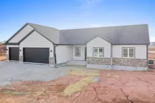 8347 Marlo Ave, Neenah, WI 54956 - Photo 30