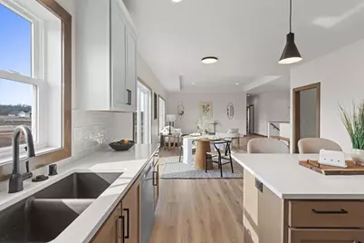 8347 Marlo Avenue, Neenah, WI 54956 - Photo 6