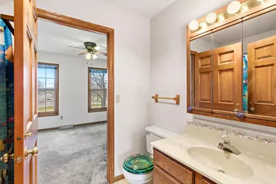 2415 Parkside Drive, Oshkosh, WI 54901 - Photo 40