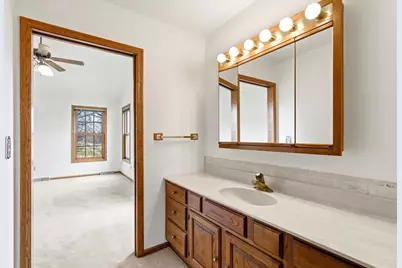 2415 Parkside Drive, Oshkosh, WI 54901 - Photo 34