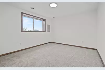 3385 Shawano Avenue, Green Bay, WI 54313 - Photo 28