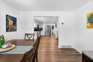 739 Park St, Wrightstown, WI 54180 - Photo 8