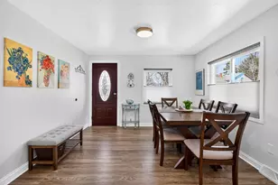 739 Park St, Wrightstown, WI 54180 - Photo 6