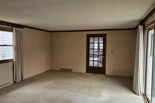 1823 N Alvin St, Appleton, WI 54911 - Photo 8