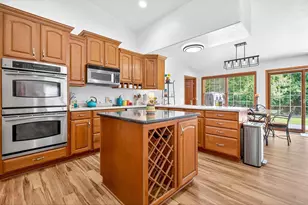 4424 Harbor Village Dr, Omro, WI 54963 - Photo 10