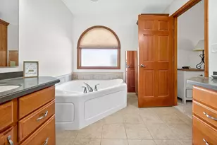 4424 Harbor Village Dr, Omro, WI 54963 - Photo 28