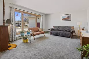 1109 Morningside Ct, Marinette, WI 54143 - Photo 2