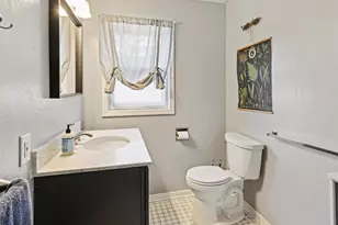 1109 Morningside Ct, Marinette, WI 54143 - Photo 16