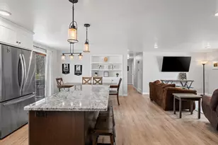 1855 St Agnes Dr, Green Bay, WI 54304 - Photo 8