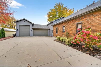 1881 W Main Street, Appleton, WI 54911 - Photo 56