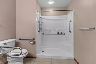 1274 W 18th Ave, Oshkosh, WI 54904 - Photo 22