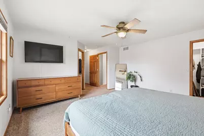 1081 S Violet Lane, Appleton, WI 54914 - Photo 16