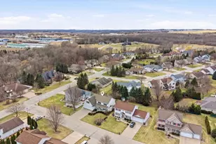 1081 S Violet Ln, Appleton, WI 54914 - Photo 36