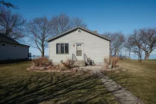 937 Paramount Dr, Chilton, WI 53014 - Photo 14