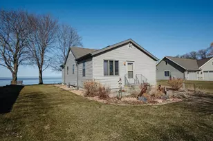 937 Paramount Dr, Chilton, WI 53014 - Photo 1