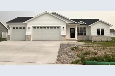 2050 Bear Paw Trail, Sherwood, WI 54130 - Photo 1