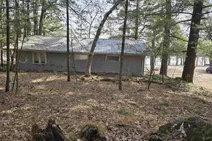 834 N Lake St, Hancock, WI 54943 - Photo 32