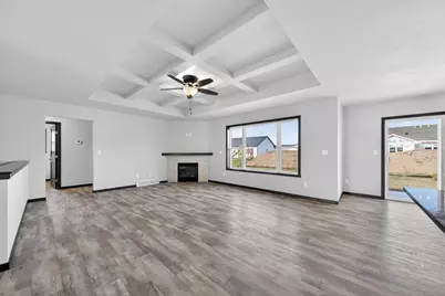 302 Willie Mays Circle, De Pere, WI 54115 - Photo 4