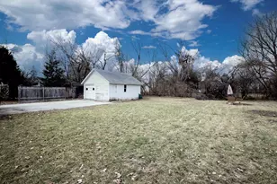 858 Vine Ave, Oshkosh, WI 54901 - Photo 26