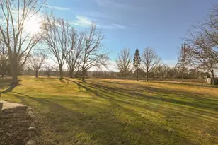 2046 Wayside Pl, Green Bay, WI 54311 - Photo 8