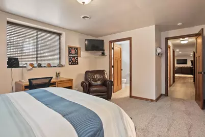 1024 Faversham Way, Green Bay, WI 54313 - Photo 38