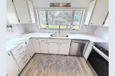 109 N Madison Street, Chilton, WI 53014 - Photo 8