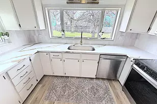 109 N Madison St, Chilton, WI 53014 - Photo 8