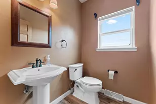 515 Winding Waters Way, De Pere, WI 54115 - Photo 12