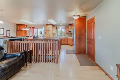 3127 Honey Creek Court, Oshkosh, WI 54904 - Photo 6