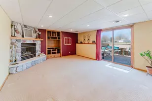 3127 Honey Creek Ct, Oshkosh, WI 54904 - Photo 32