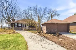 805 Paramount Dr, Chilton, WI 53014 - Photo 2