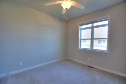 4499 W Trasino Way, Appleton, WI 54913 - Photo 6