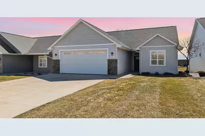 4499 Trasino Way, Appleton, WI 54913 - Photo 2