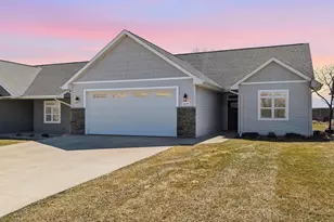 4499 Trasino Way, Appleton, WI 54913 - Photo 2