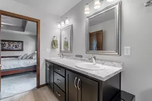 2041 Buckthorn Trl, Green Bay, WI 54304 - Photo 32