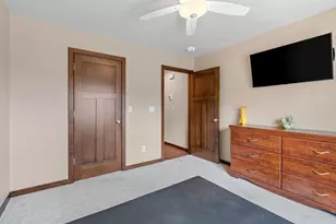 2041 Buckthorn Trl, Green Bay, WI 54304 - Photo 44